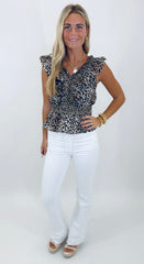 HR Scissor Cut Flare (white)