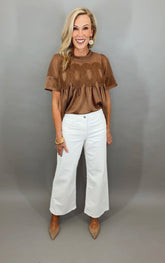 Delicate Details Top (mocha)