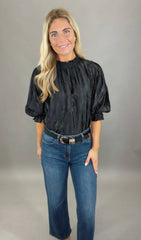 Glimmer Grace Top (black)