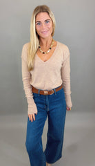 Chic Intentions Sweater (taupe)