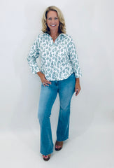 Button & Blossom Top (blue)