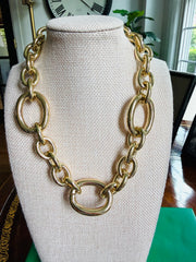 The Spotlight Necklace