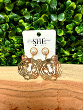 Prowl & Pearl Earring