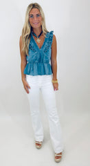 HR Scissor Cut Flare (white)