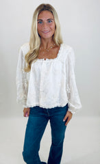 Sweet Magnolia Blouse