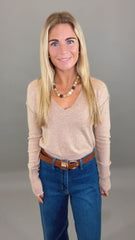 Chic Intentions Sweater (taupe)