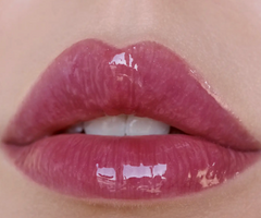 Glow Getter Hydrating Lip Oil (berry berry)