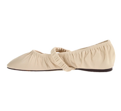 Avery Mary Ballet Flat (cream)