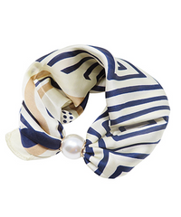 Pearl Play Scarf Necklace