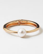 Pearl Glow Bangle