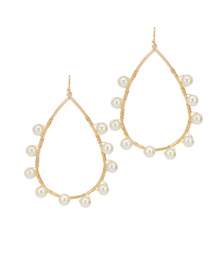 Pearl Drop Glam Earring