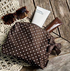 Crinkle Make Up Bag (espresso polka dot)