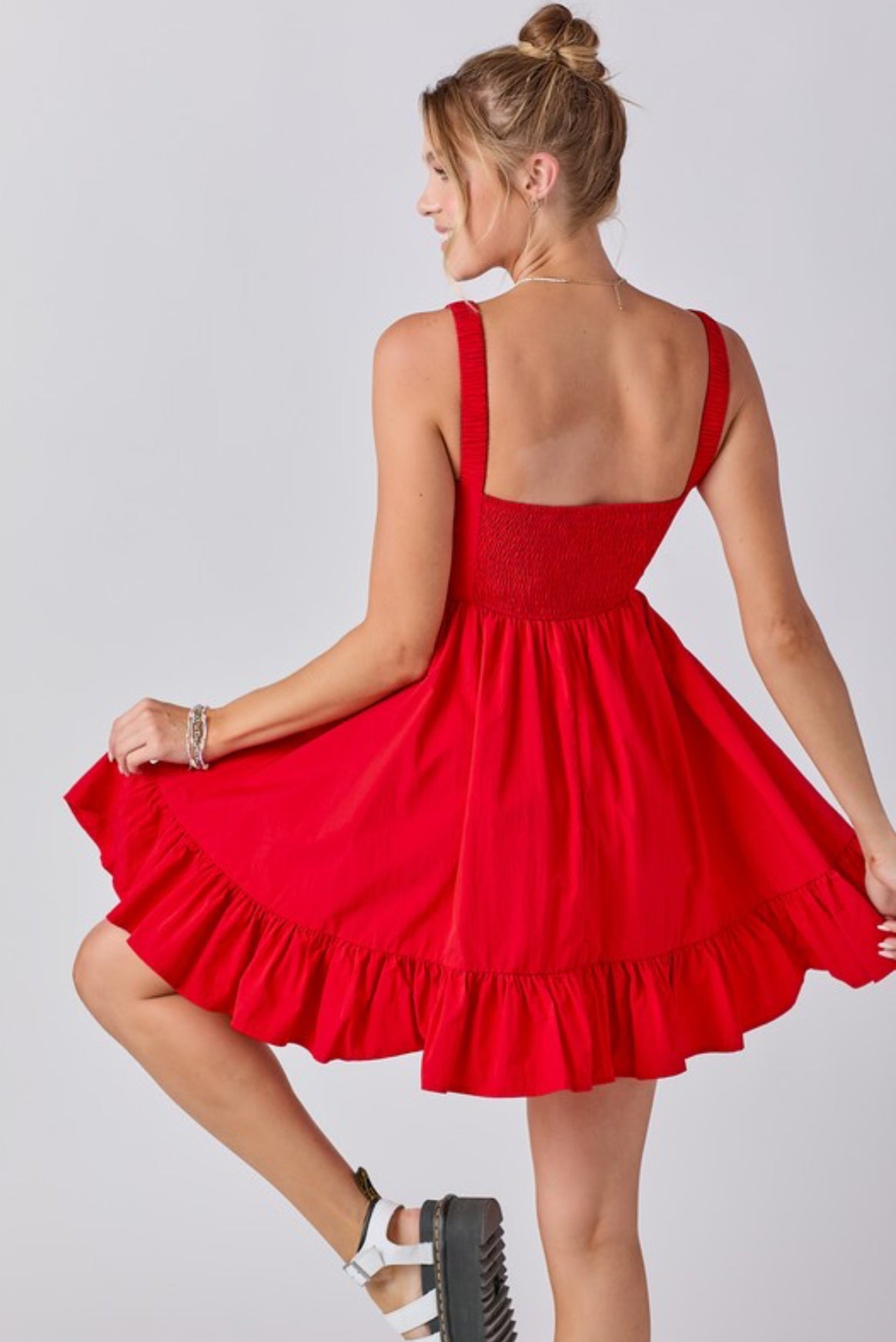 The Teagan Dress (red)