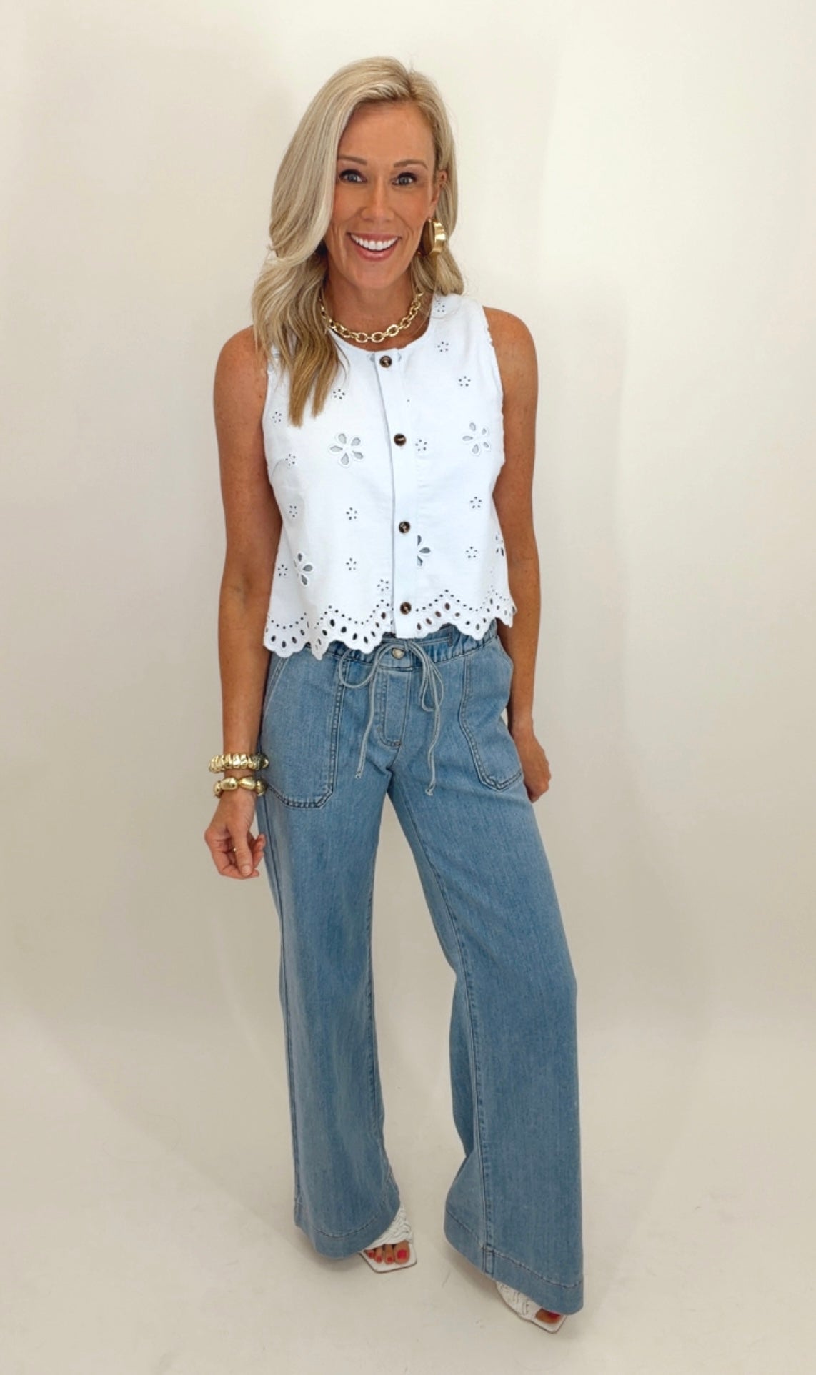 Eyelet Charm Top (lt blue)