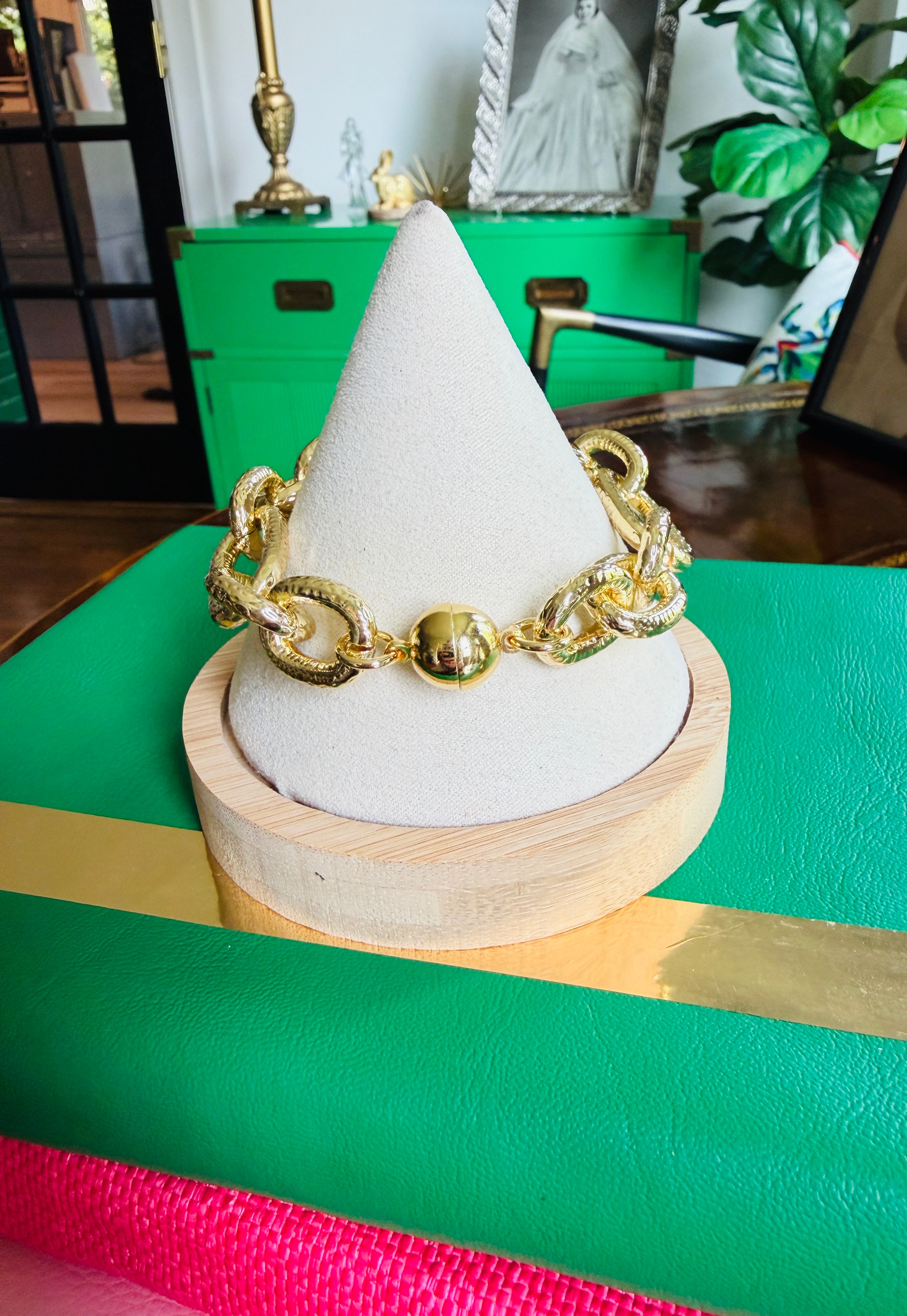 Standout Link Bracelet