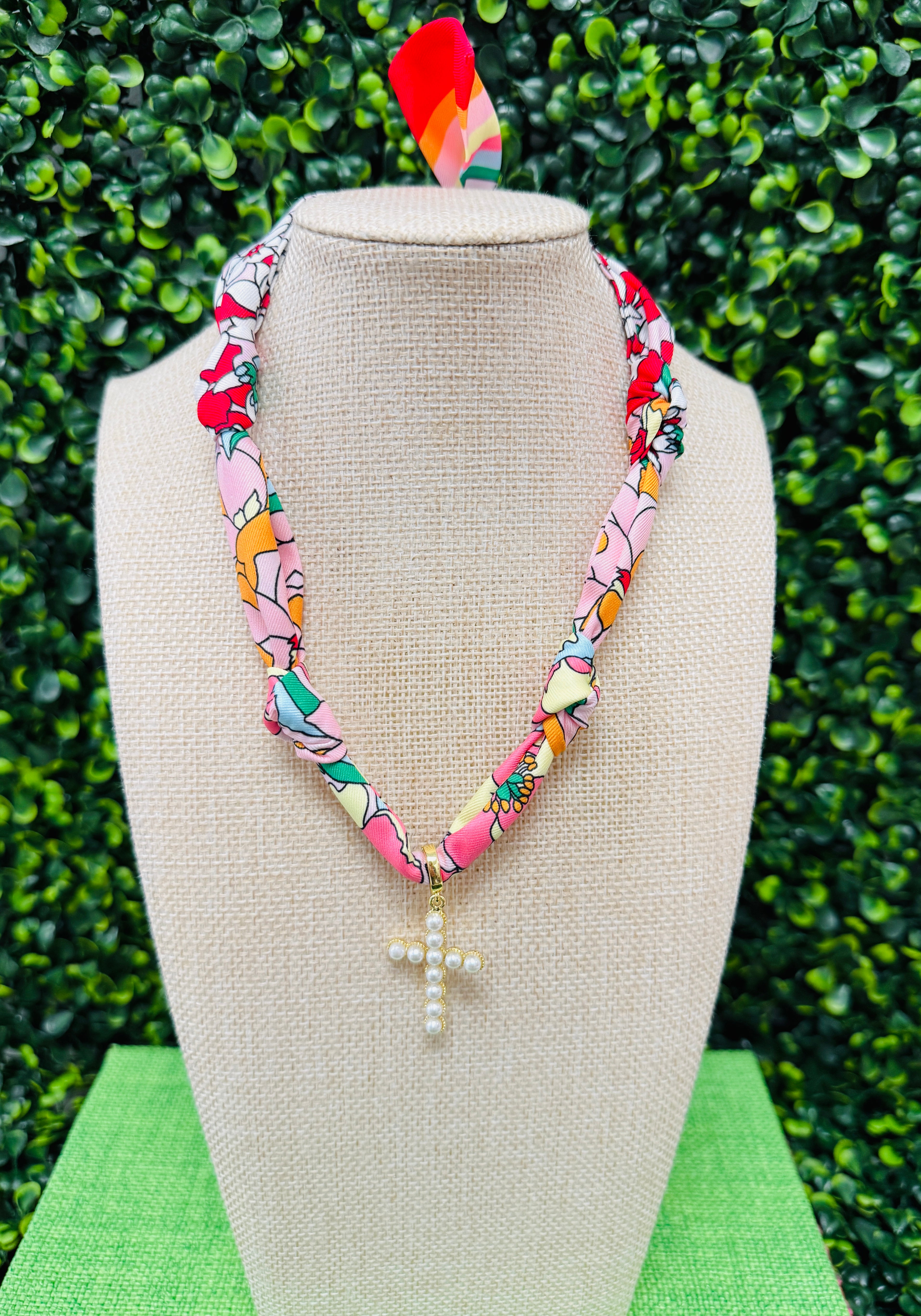 Sunday Bloom Scarf Necklace