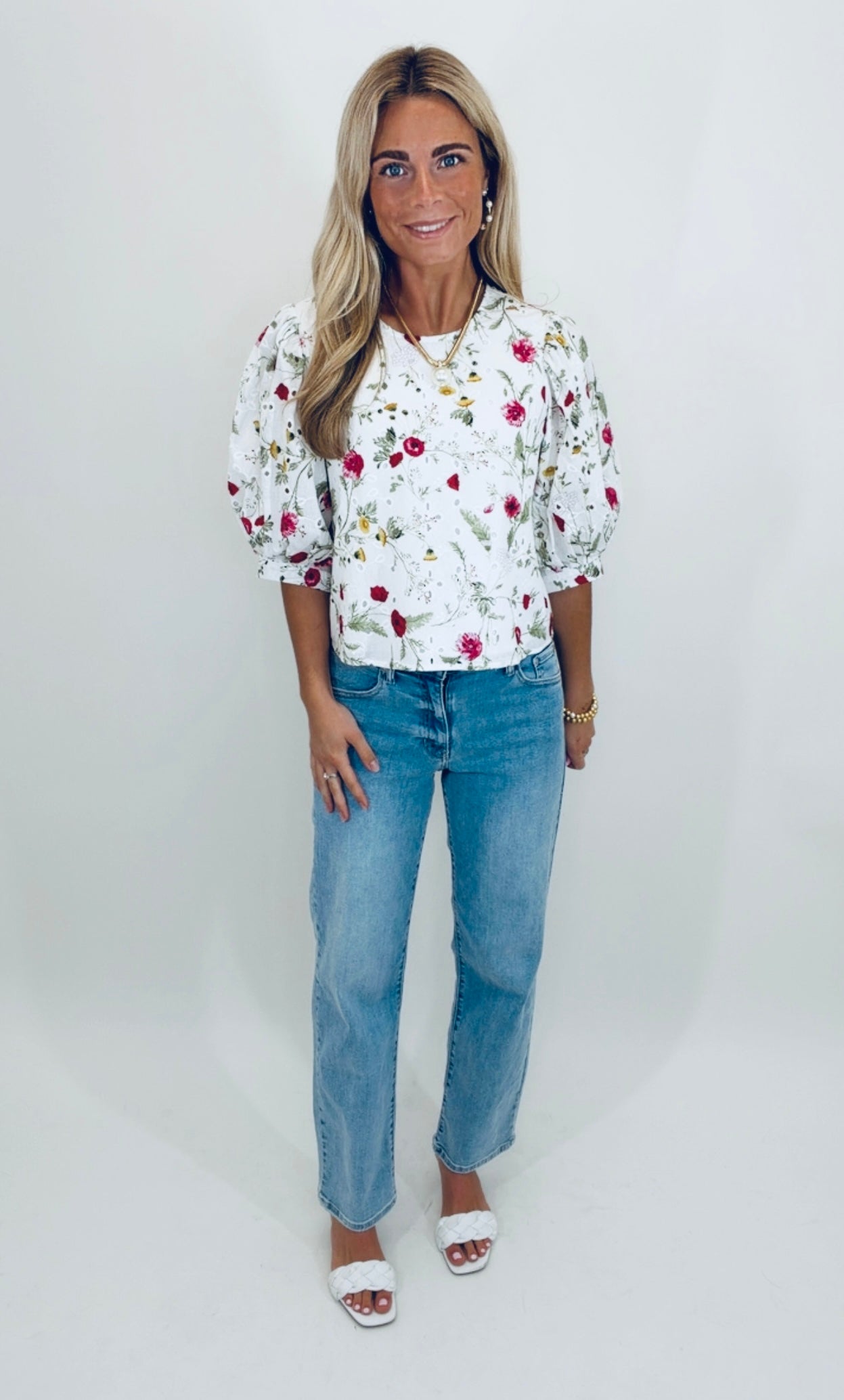 Bowed Straight Leg Jean