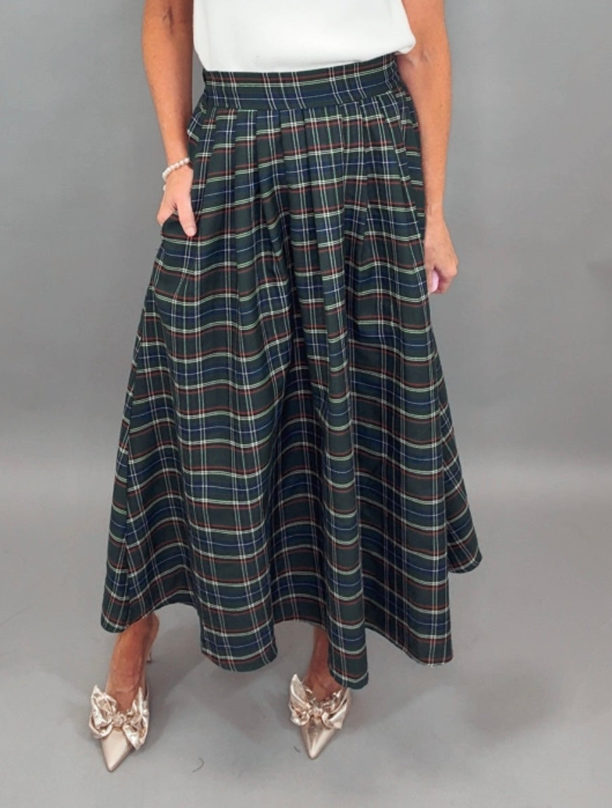 Tartan Tidings Skirt (green)