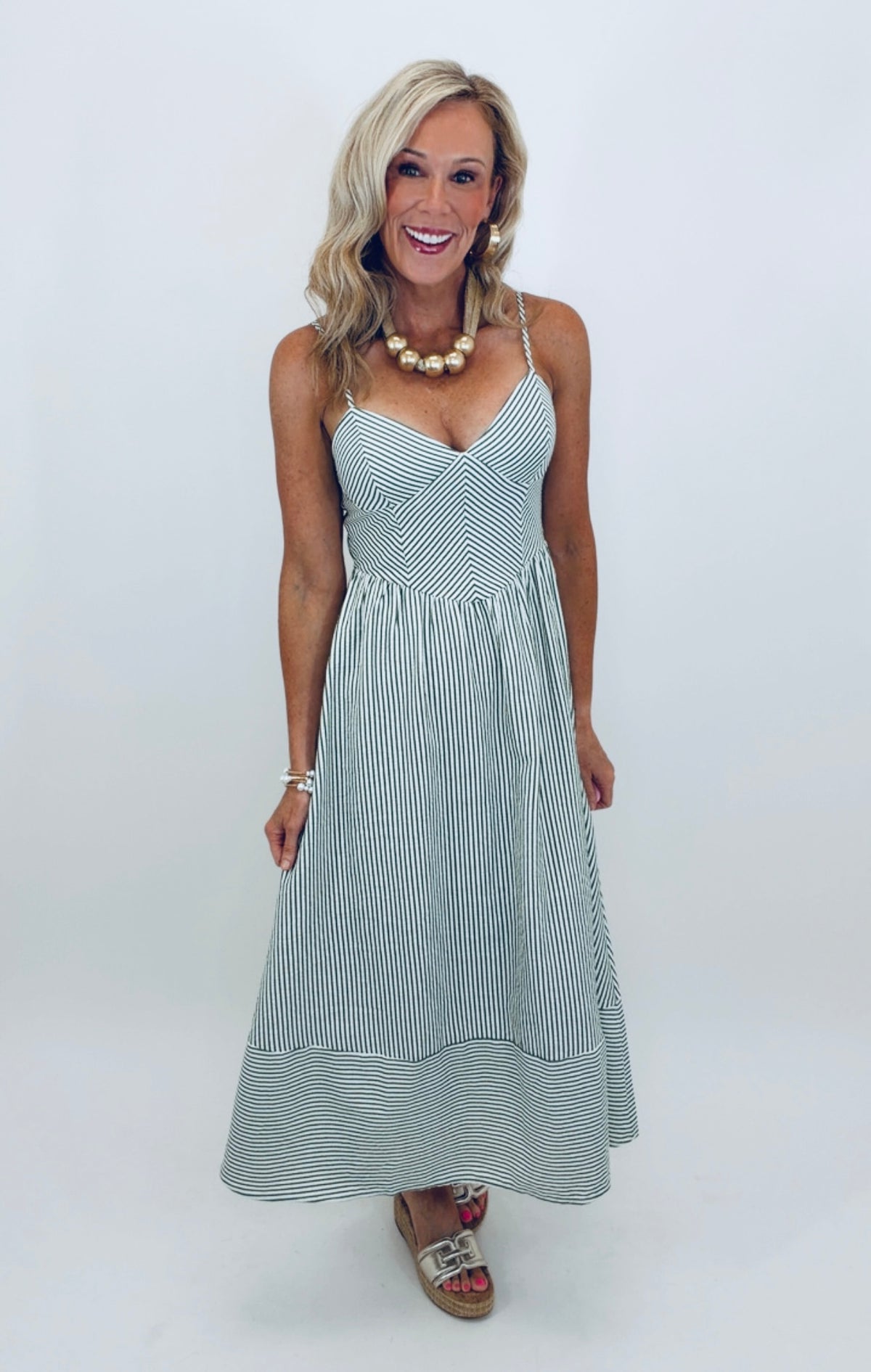 Basque Beauty Dress (green)