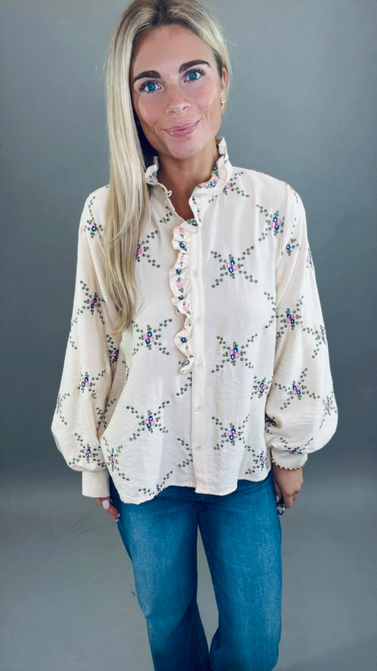 Blossom Hollow Top (cream)