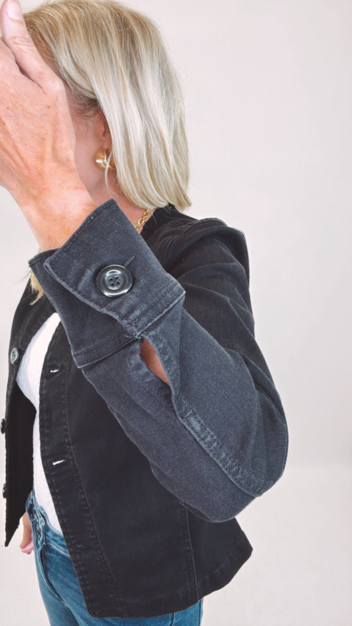 Barrel Denim Jacket (black)