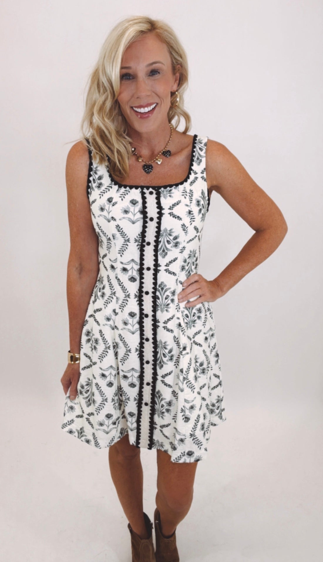 Courtyard Bloom Dress
