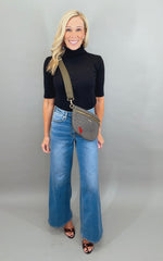 Capsule Closet Top (black)
