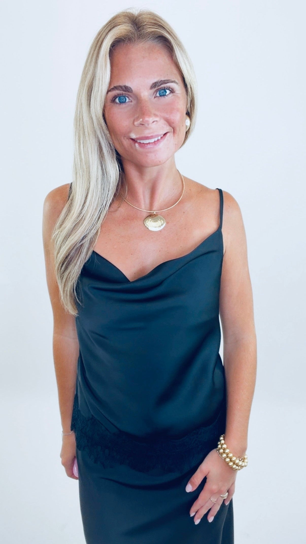 Lace & Luxury Top (black)