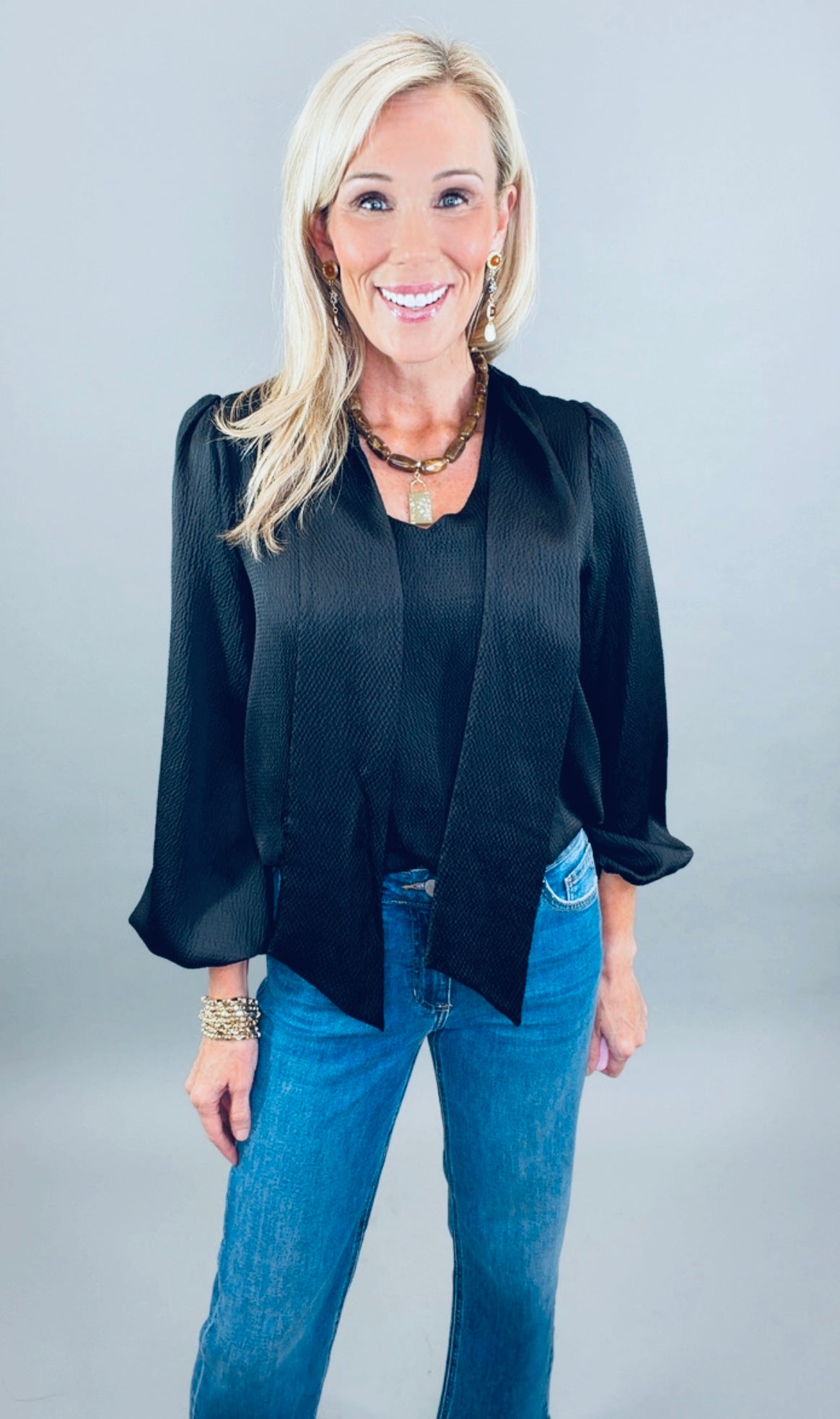 Chic Happens Top (black)
