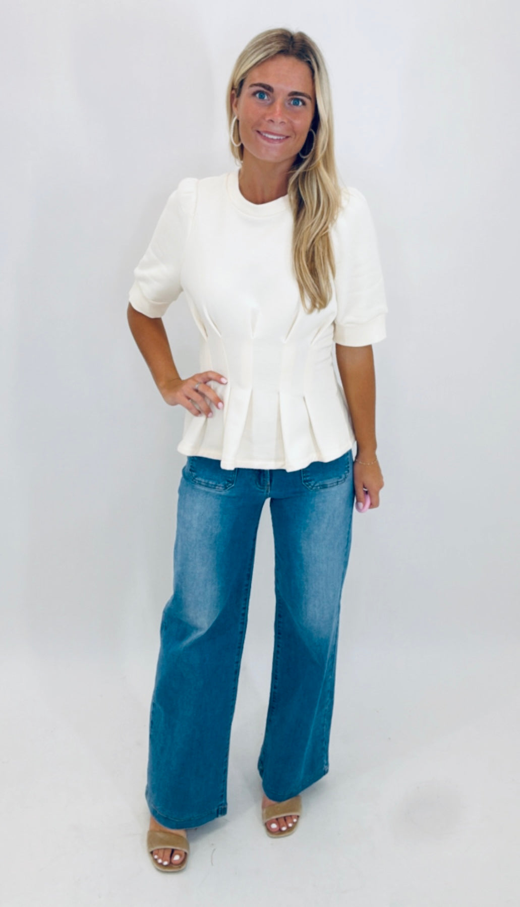 Tuck & Tailor Top (ecru)