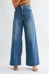 Cool Girl Wide Leg Jean (med denim)