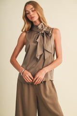 Bow Business Top