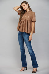 Delicate Details Top (mocha)