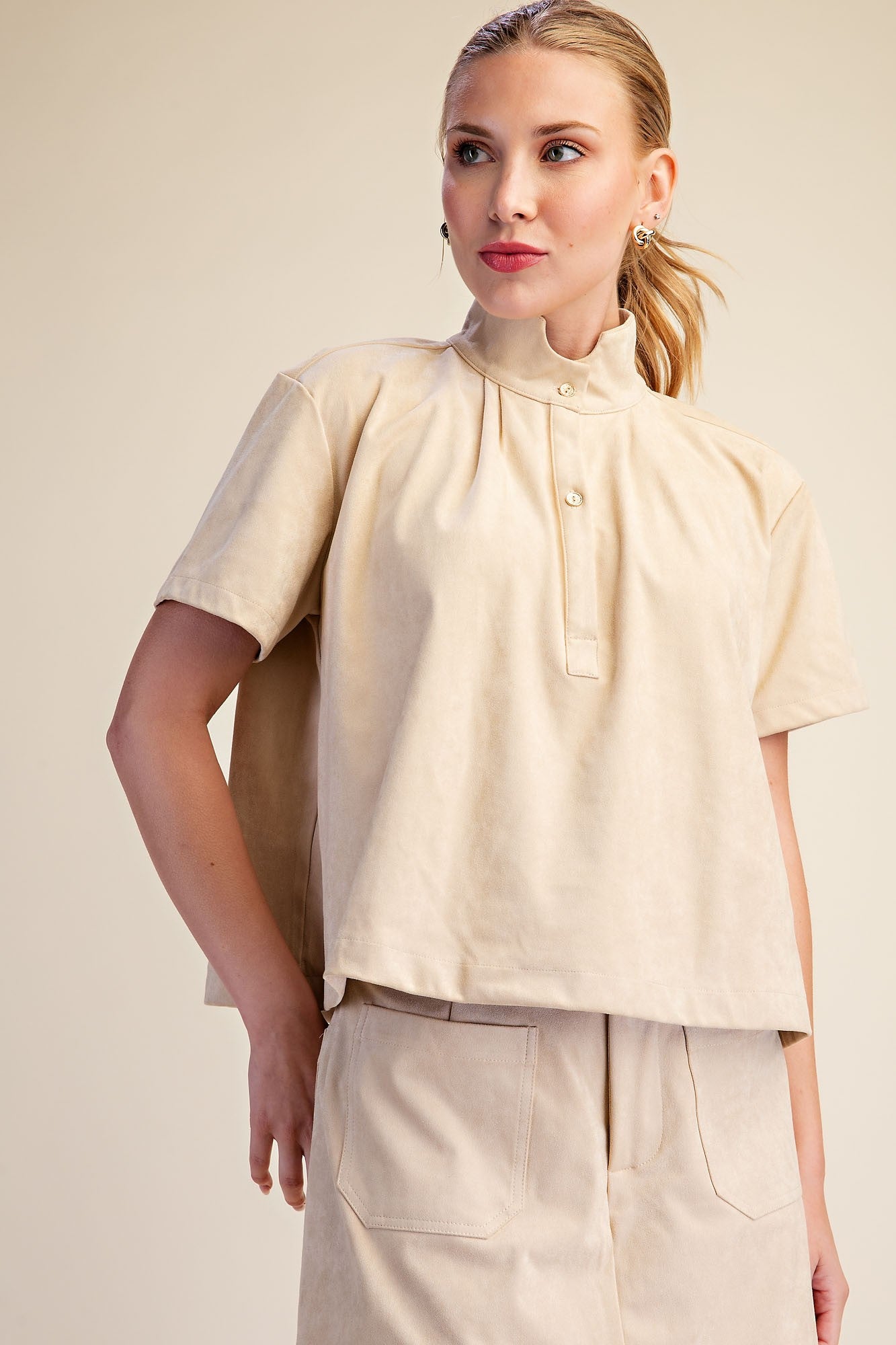 Sweet on Suede Top (beige)