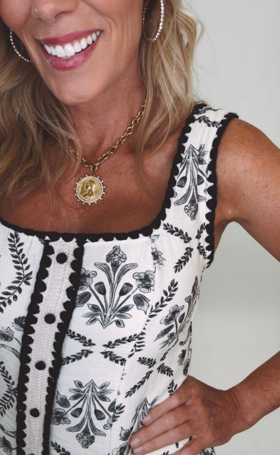 Courtyard Bloom Dress