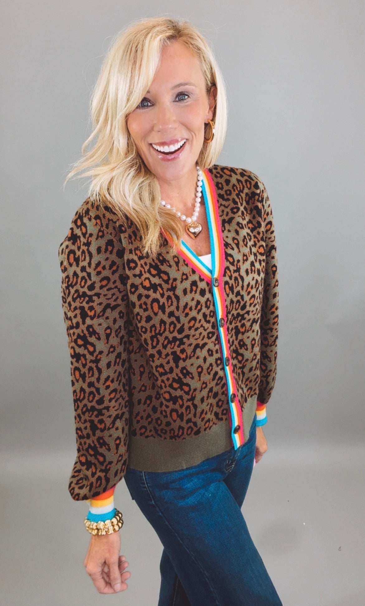 Wild Rainbow Cardigan (olive)