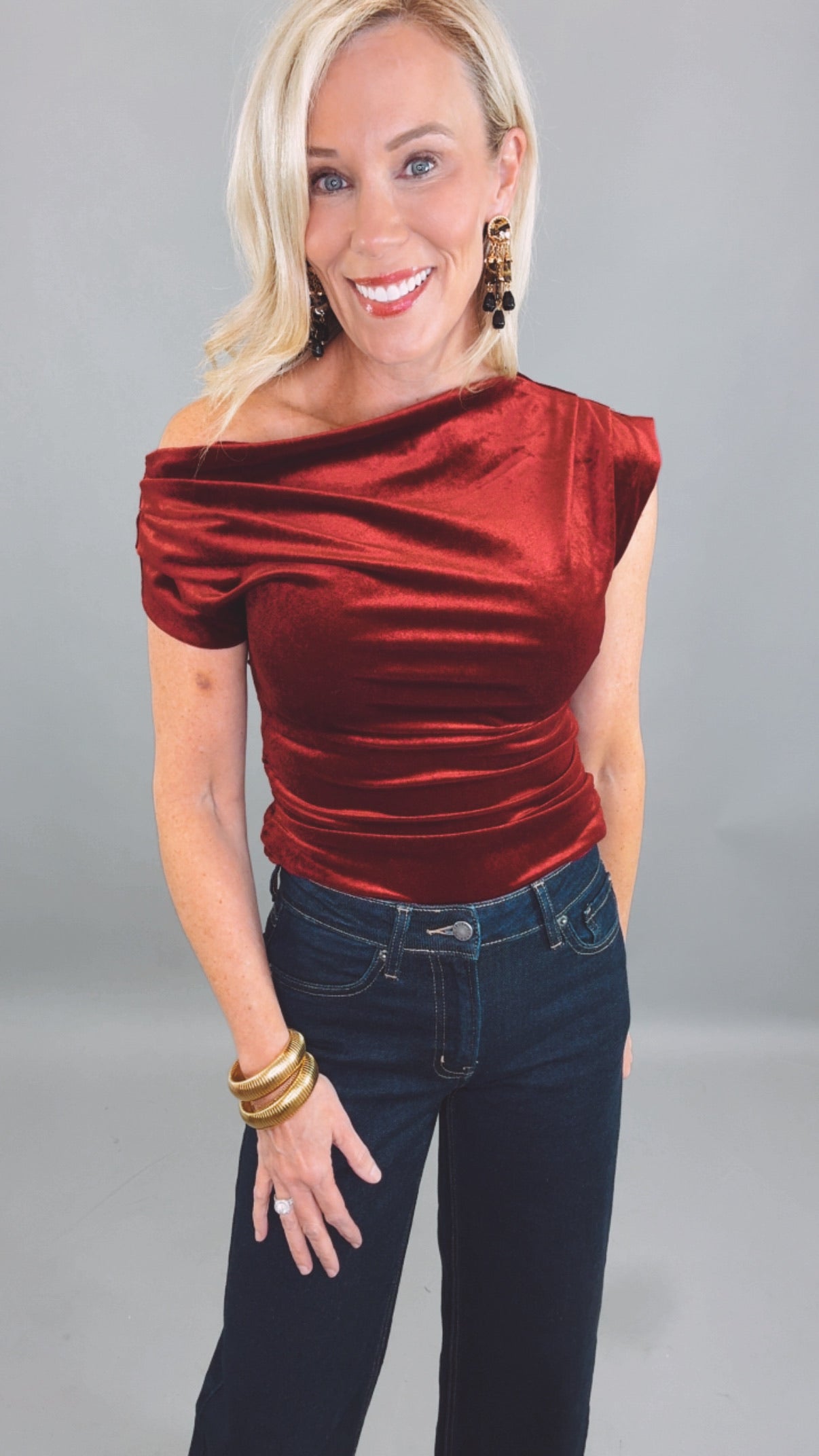 Velvet Rendezvous Top (burgundy)