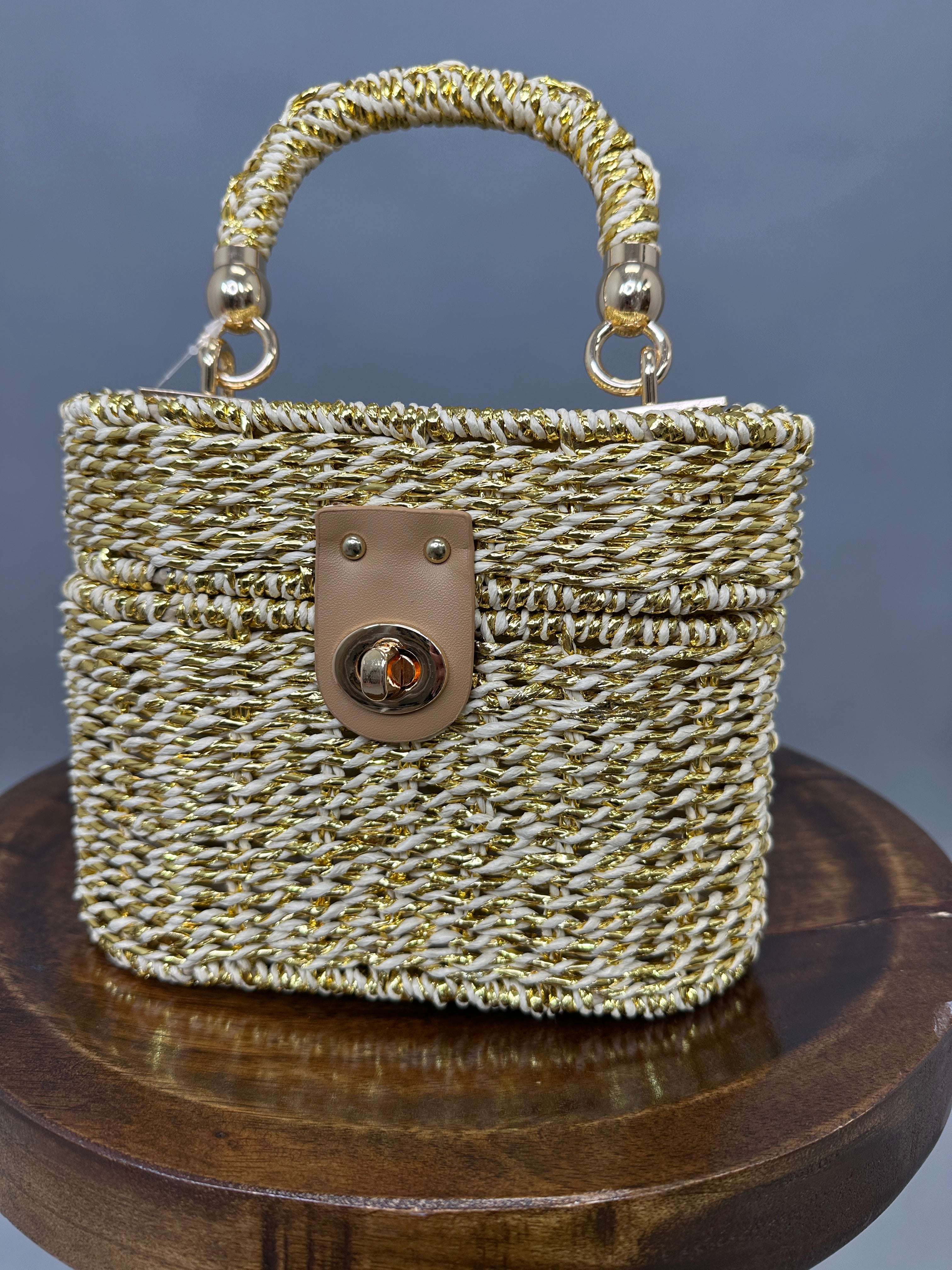 Goldie Straw Purse