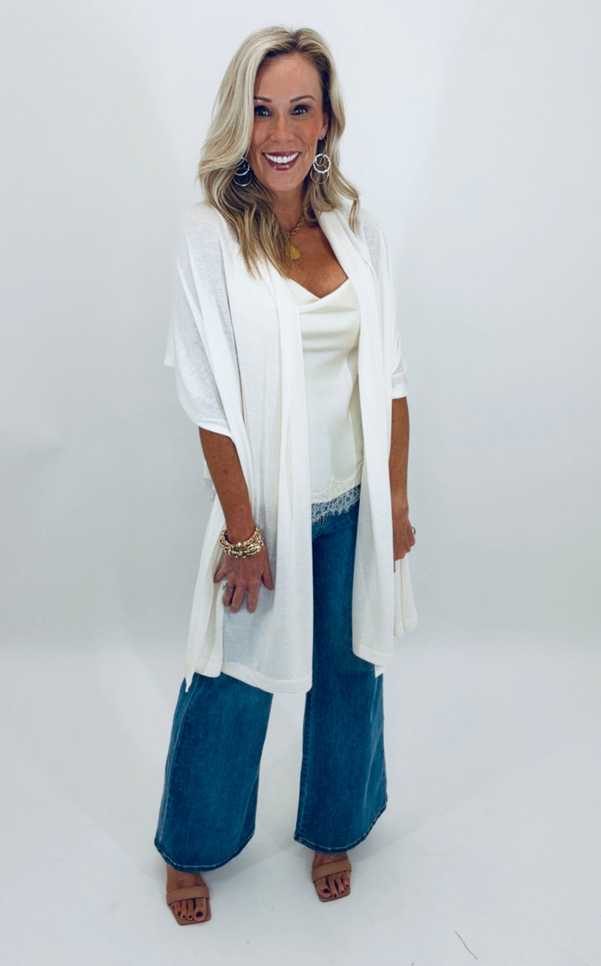Collins Cashmere Blend Wrap  Description