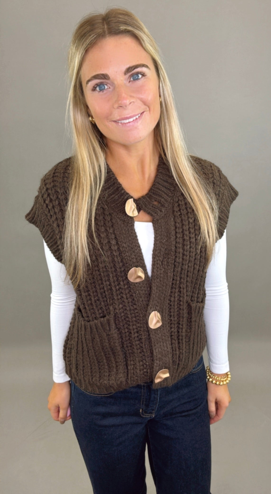 Chalet Charm Vest (brown)