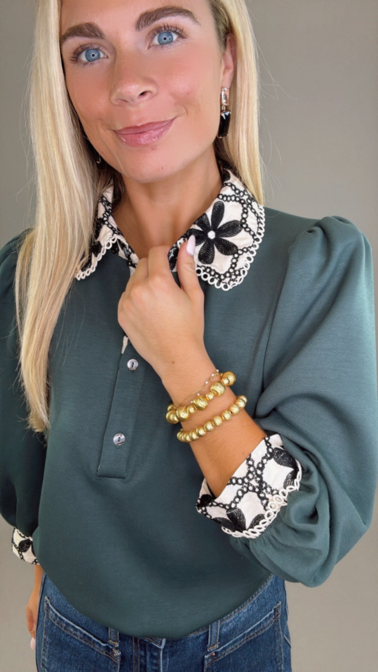 Collar Me Cute Top (dk green)