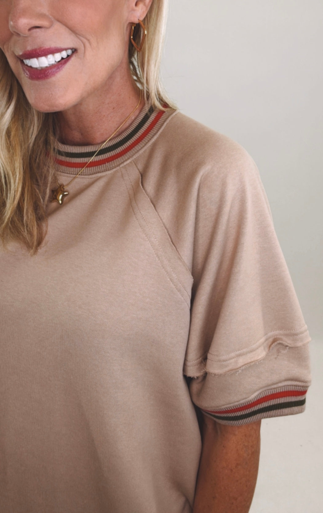 The Avenue Top (sand)