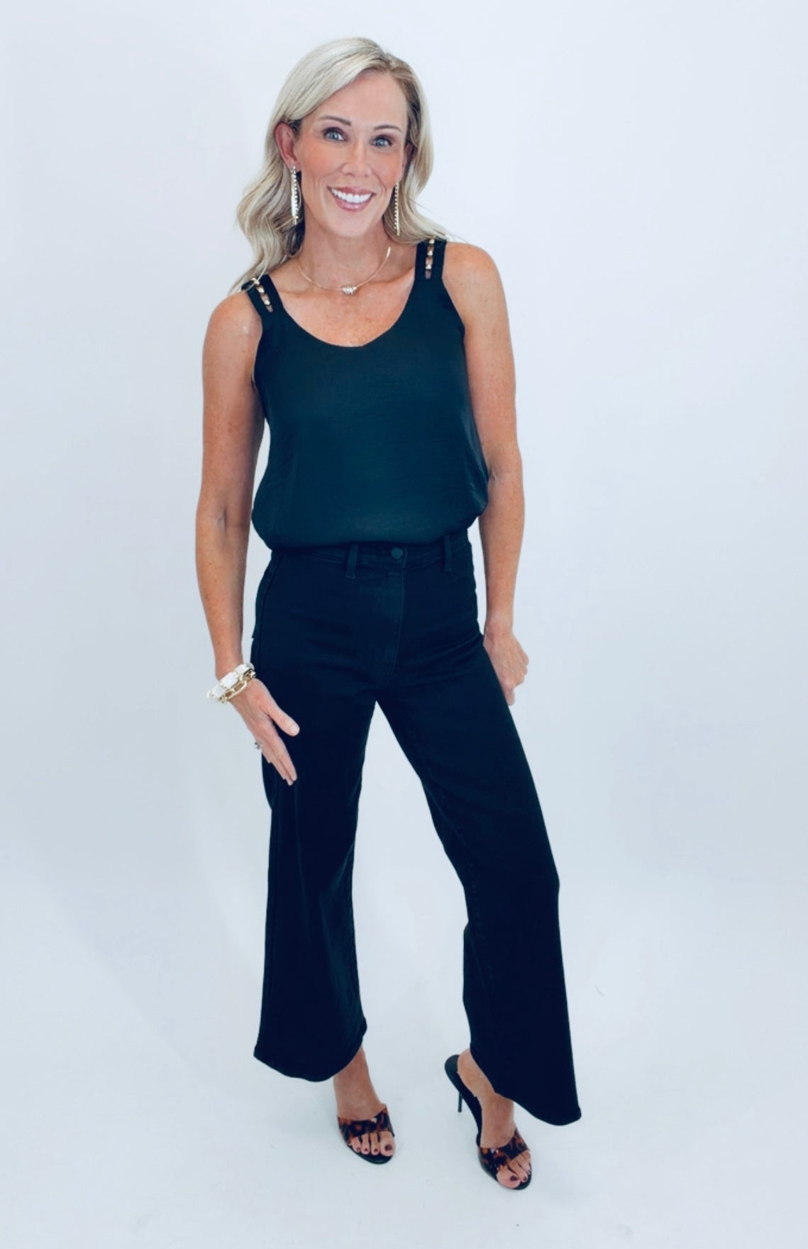 Stud Statement Tank (black)