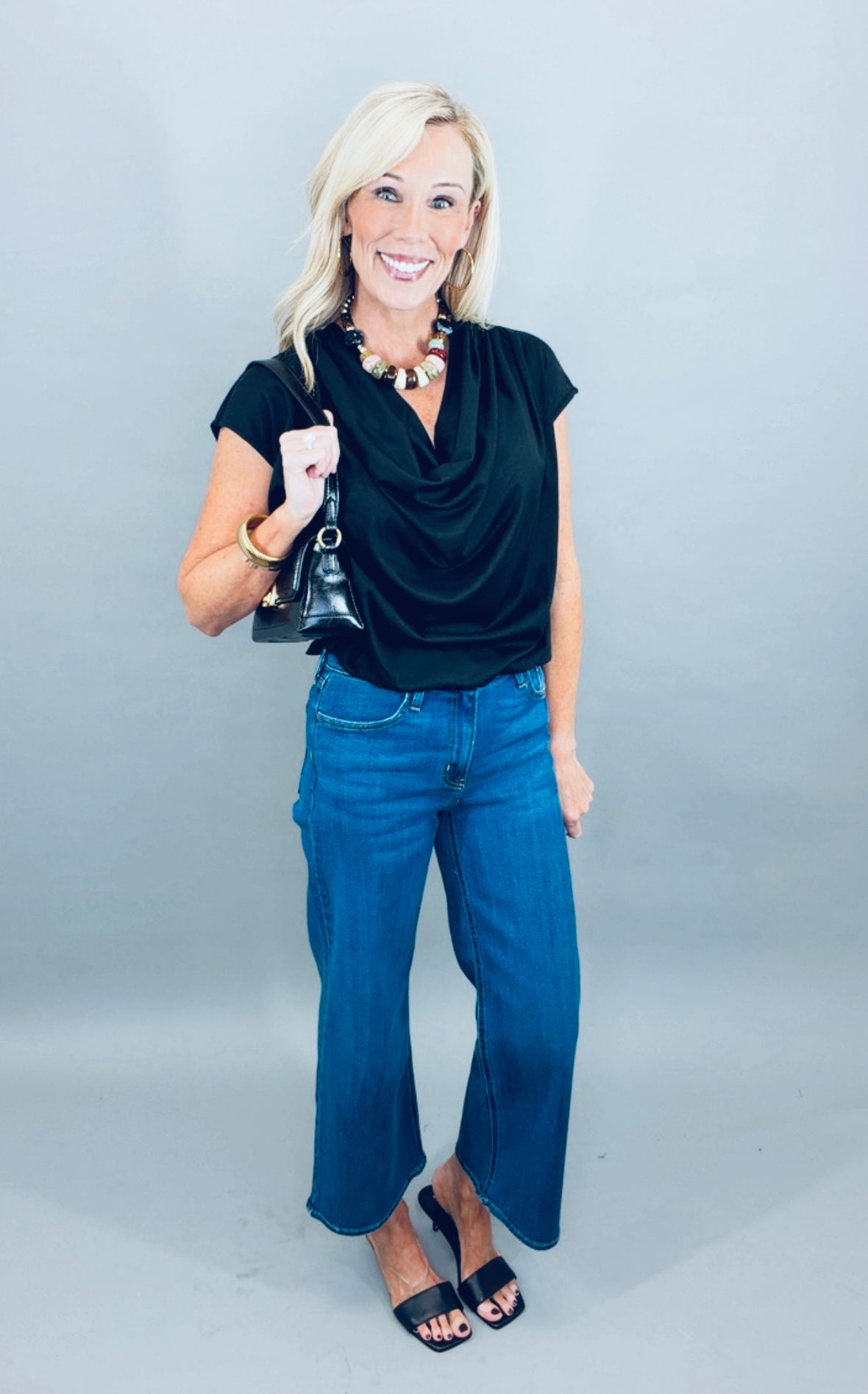 Current Affair Top (black)