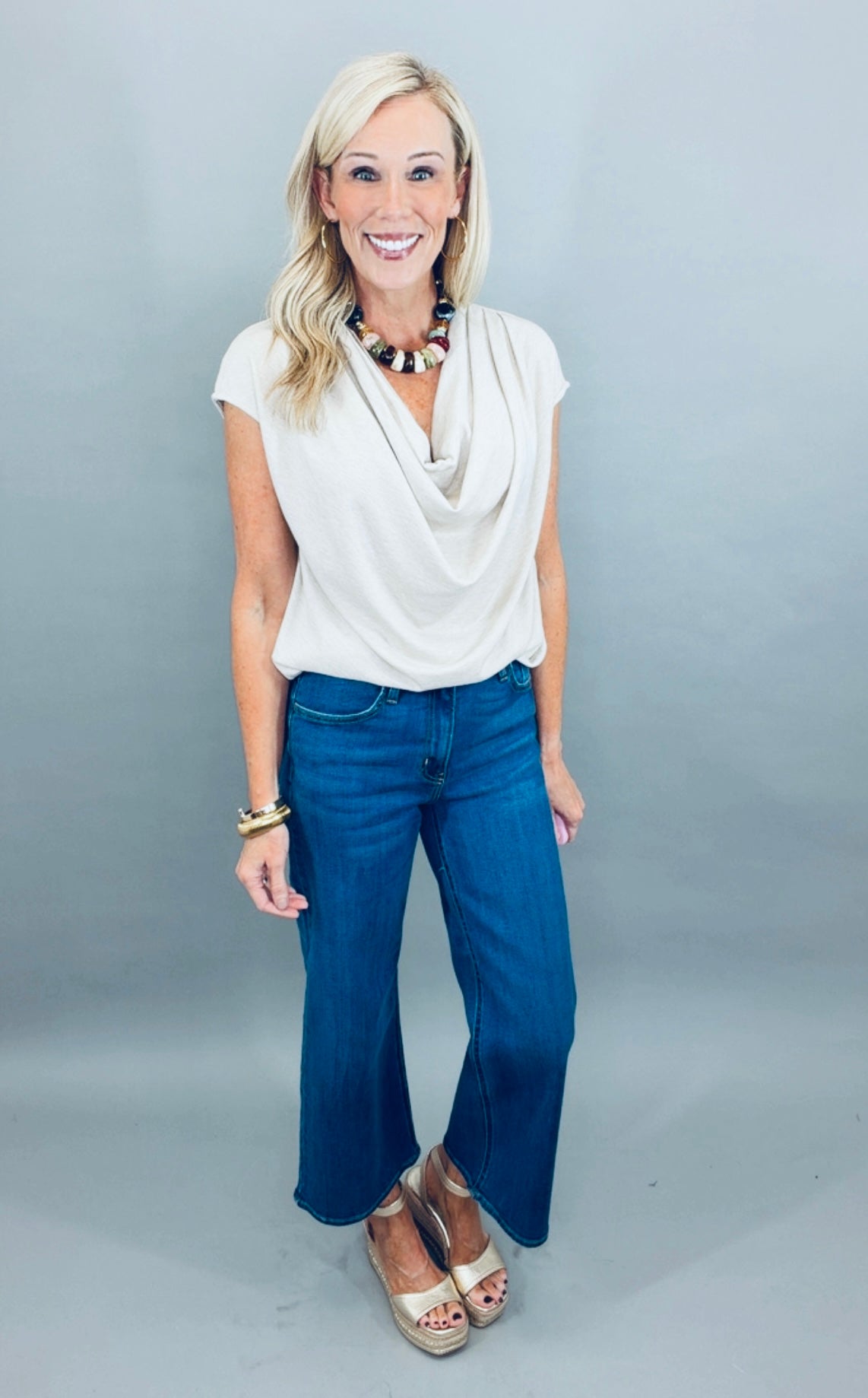 Current Affair Top (sand)
