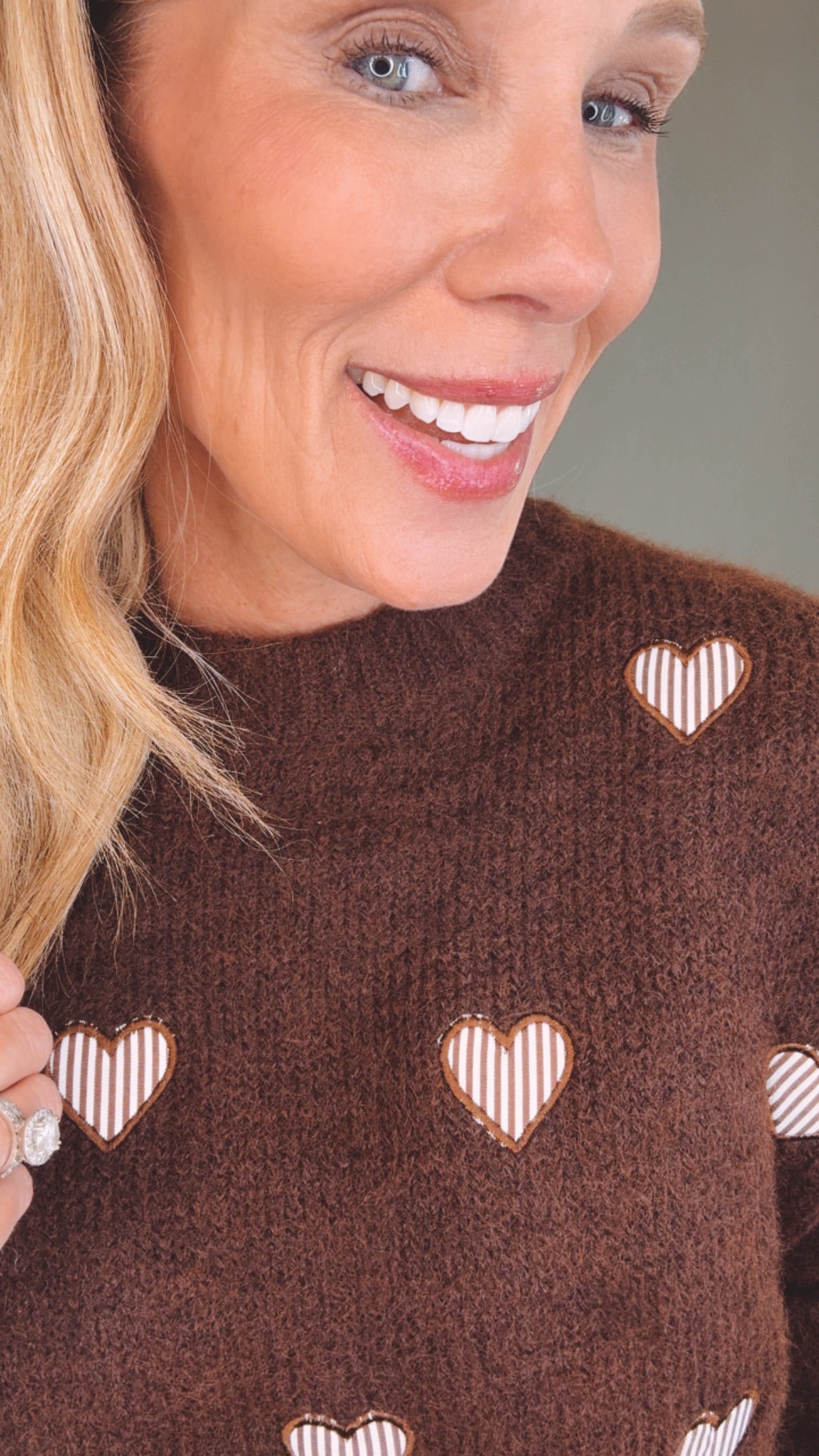 Sweetheart Story Sweater