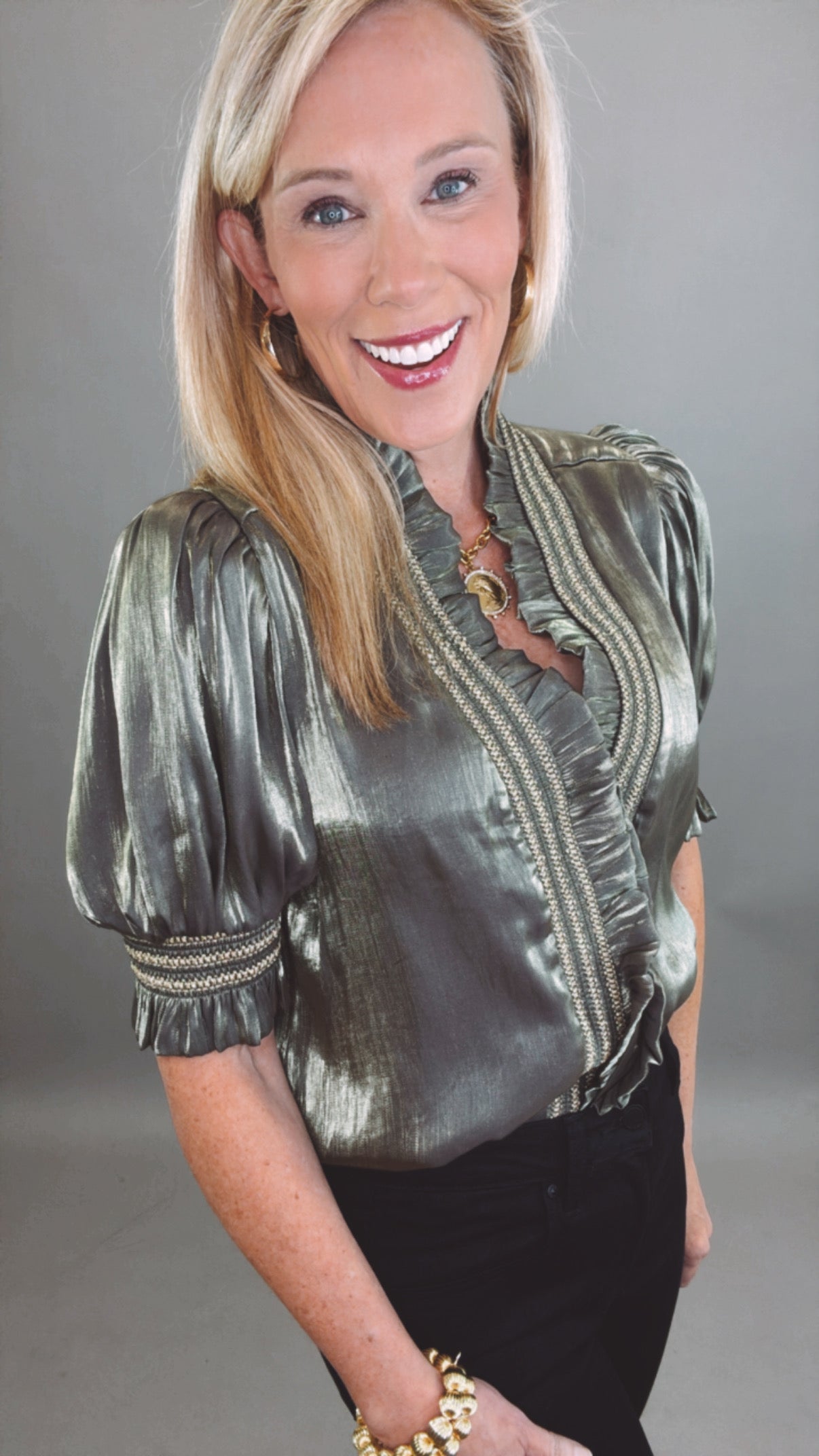 Radiant Ruffle Top (olive)