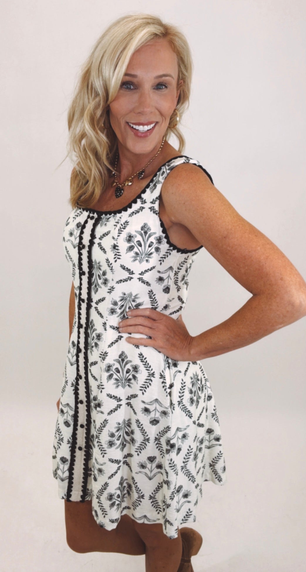 Courtyard Bloom Dress