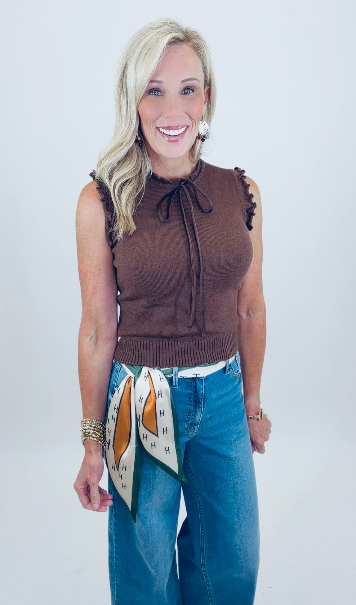 Chic Detail Top (brown)