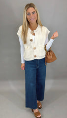 Chalet Charm Vest (off white)